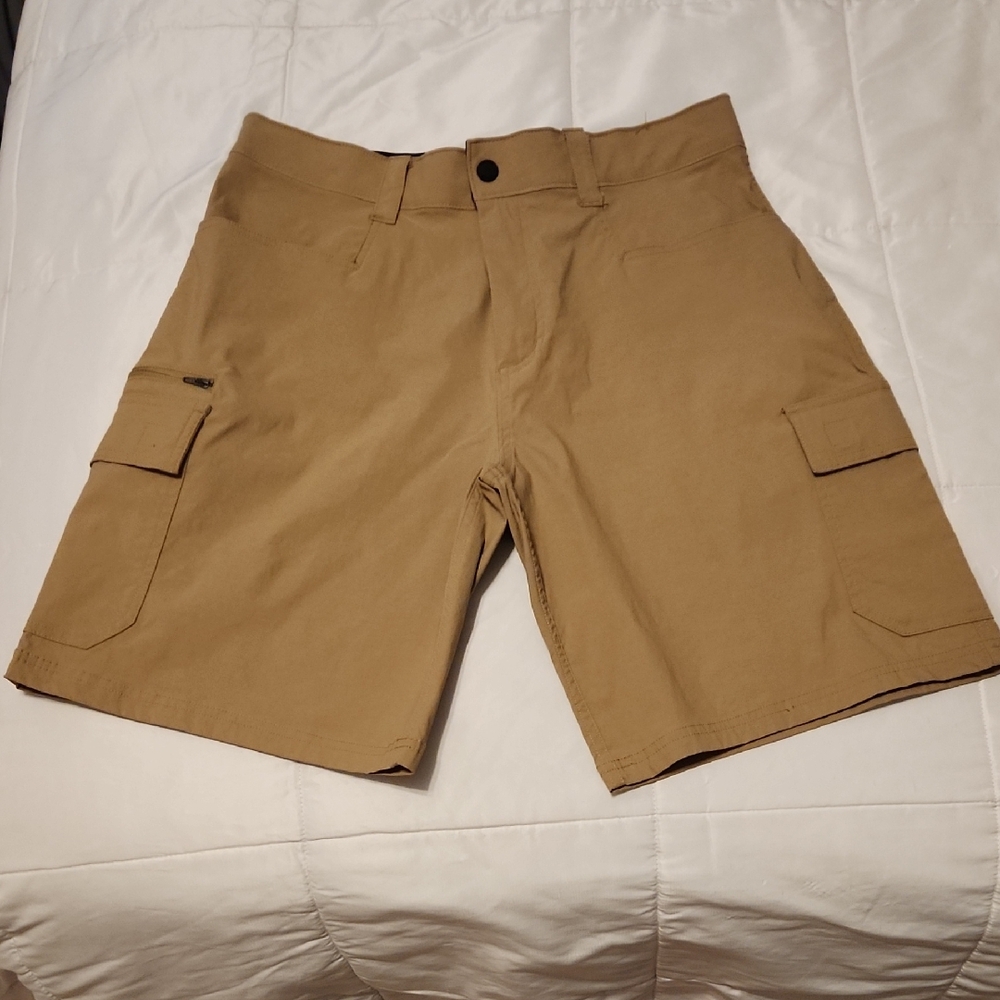 Orvis Men's Khaki Cargo Shorts